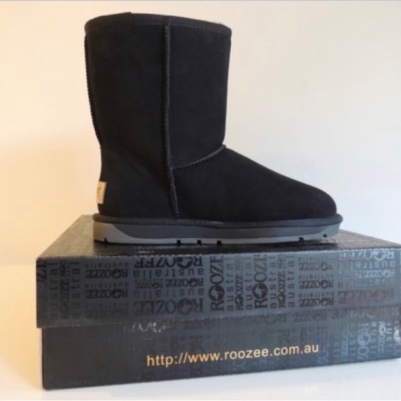 ROOZEE AUSTRALIA SHEEPSKIN BOOTS - Picture 1 of 5